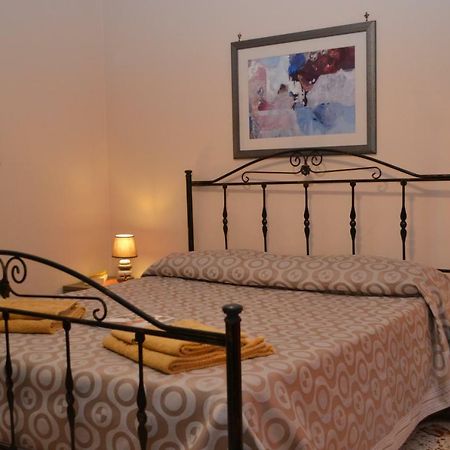 B&B Jolly House 볼로네타 외부 사진