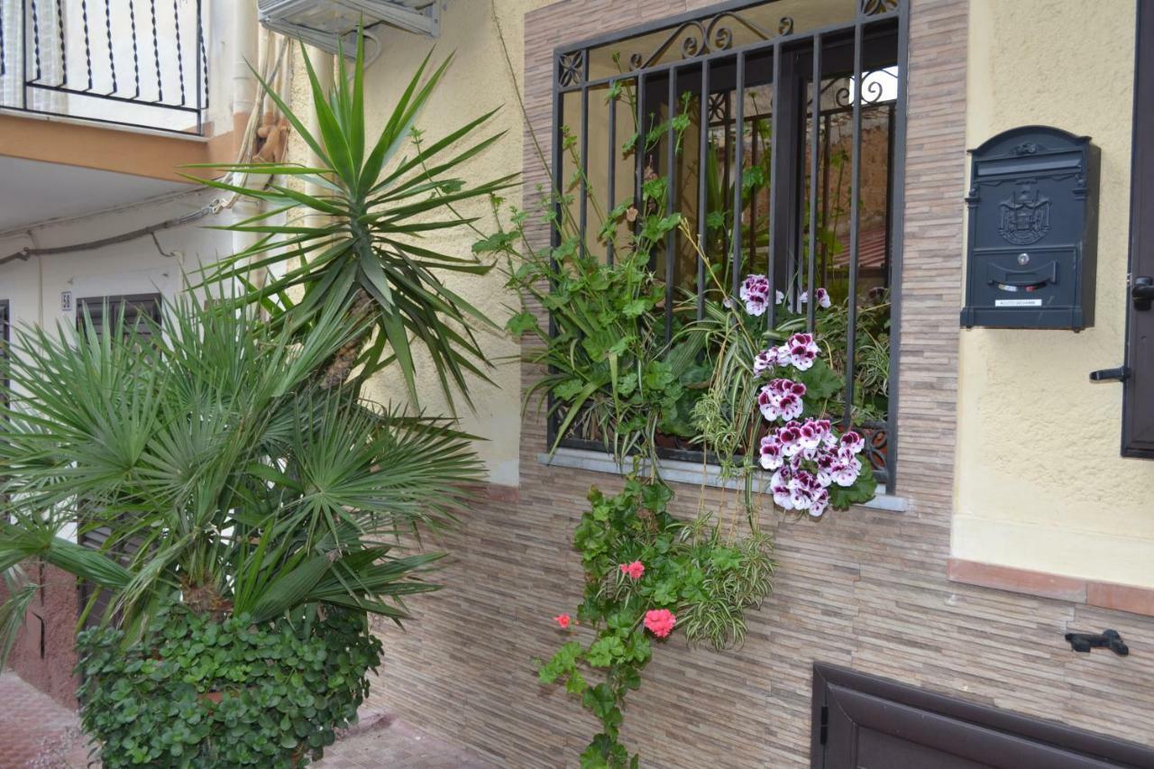 B&B Jolly House 볼로네타 외부 사진